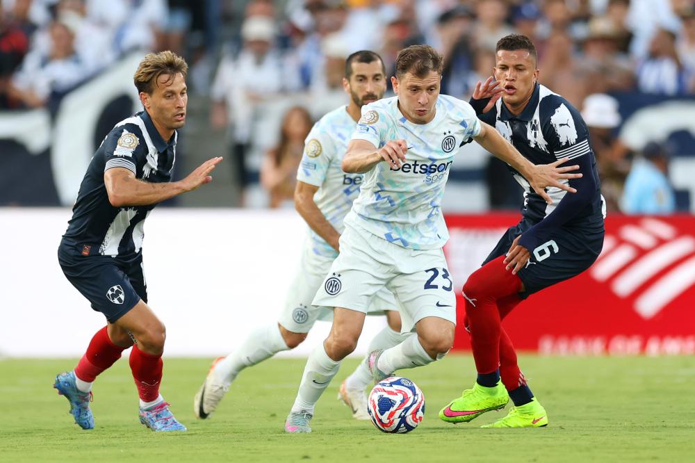 莫雷托：纽卡斯尔联近期向米兰打听了佳夫的情况